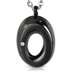 Pendentif femme en céramique noire un zircon lettre O forme ovale
