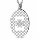 Pendentif homme plaque ovale acier gravure damier croix celtique